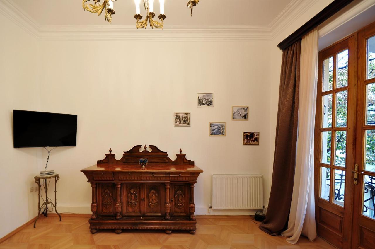 Vorontsov Old Tbilisi Apartment Exterior photo